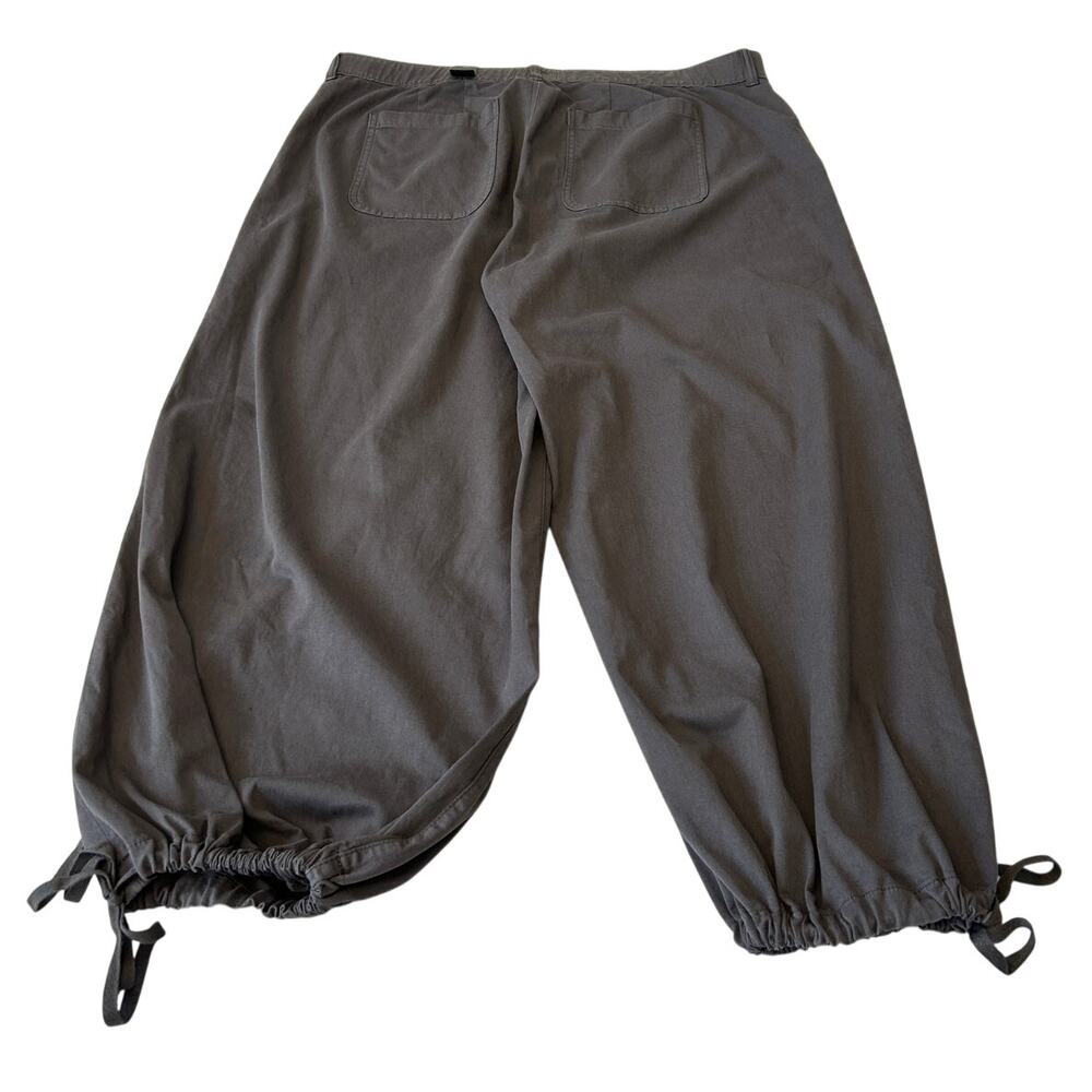 Torrid Women's Slouchy Soft Touch Twill Balloon Pant Sz 20 Gray Stretch NWT - Picture 2 of 9